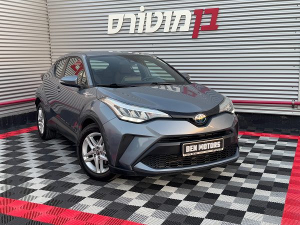 טויוטה CHR CLUB 2022