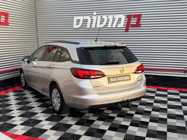 ⁦אופל אסטרה סטיישן 2017⁩ – תמונה ⁦4⁩