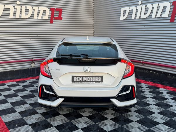 ⁦הונדה סיוויק האצ'בק 2021⁩ – תמונה ⁦7⁩