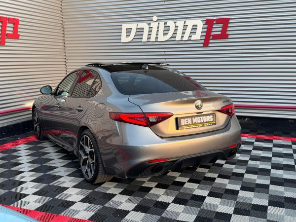 ⁦אלפא רומאו ג'וליה 2020 RWD⁩ – תמונה ⁦4⁩