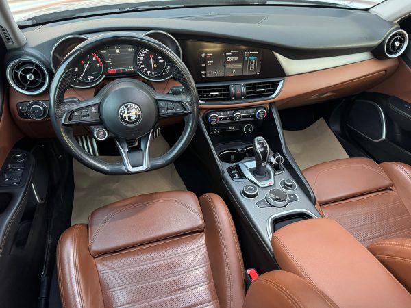 ⁦אלפא רומאו ג'וליה 2020 RWD⁩ – תמונה ⁦7⁩