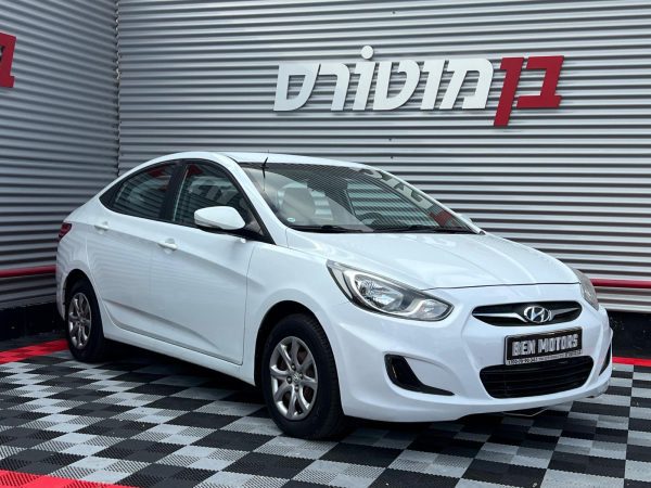 יונדאי i-25 2014