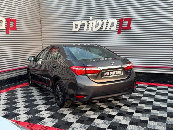 ⁦טויוטה קורולה 2015⁩ – תמונה ⁦4⁩